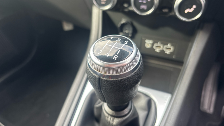 Renault Captur 1.0 TCE 100 Iconic 5dr Petrol Hatchback